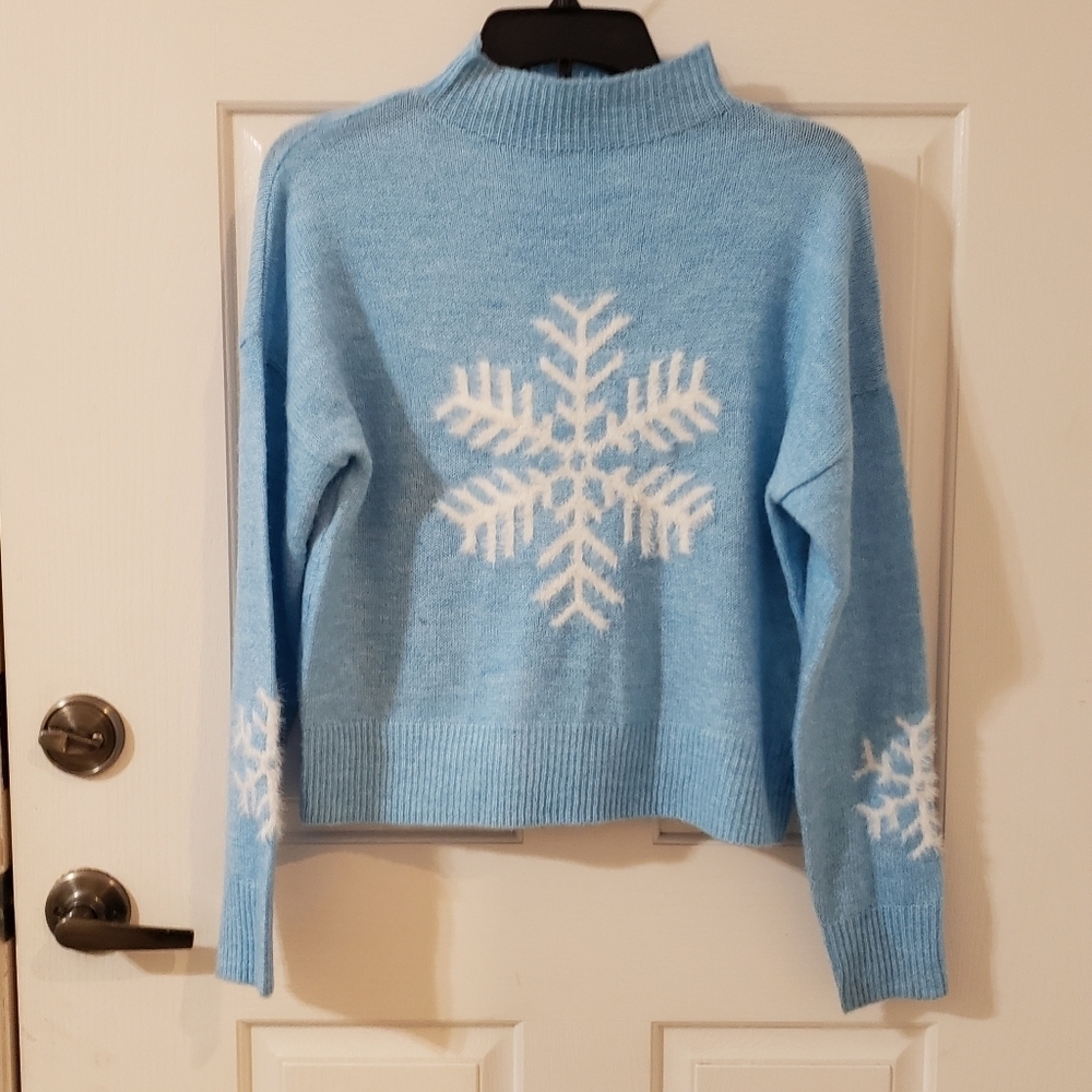 Jessica Simpson Blue and White Cowl Neck Snowflake Sweater
